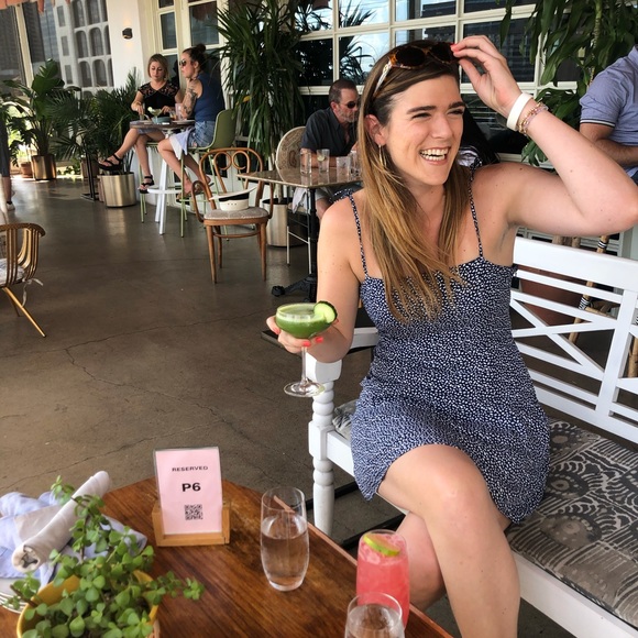 ABOUT ME! 🤗🍸💃🏻 - Picture 4 of 4